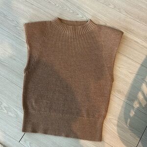 Babaton Sweater Vest